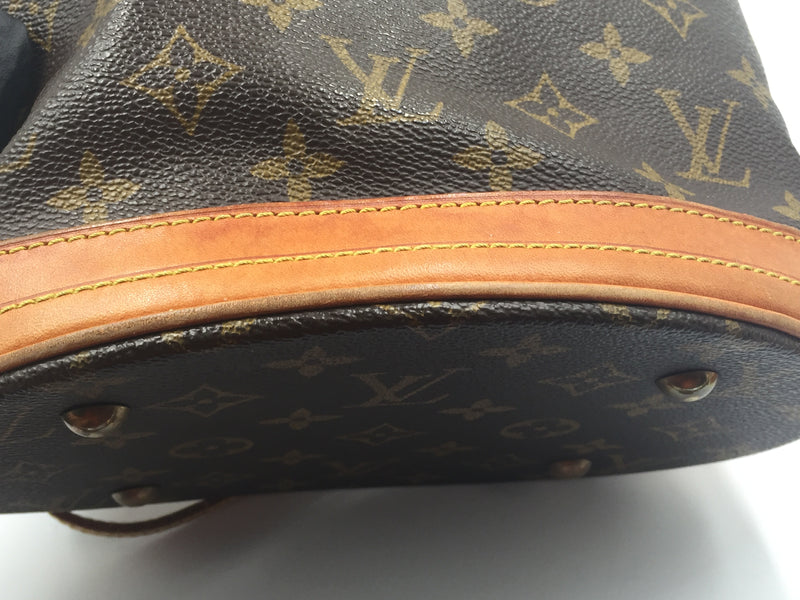 Sold-LOUIS VUITTON Monogram Bucket PM with Pouch M42238