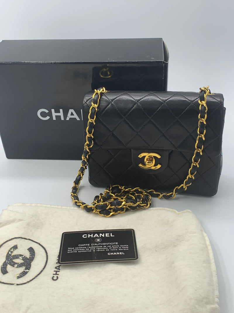 Sold-CHANEL Classic Lambskin Chain Mini Square Flap Bag black/gold J187