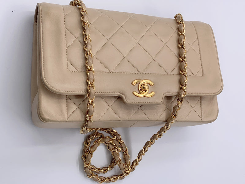 Sold-CHANEL Vintage Lambskin Single Flap Bag Beige/gold hardware