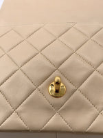 Sold-CHANEL Vintage Lambskin Single Flap Bag Beige/gold hardware