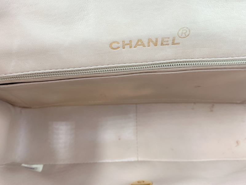 Sold-CHANEL Vintage Lambskin Single Flap Bag Beige/gold hardware