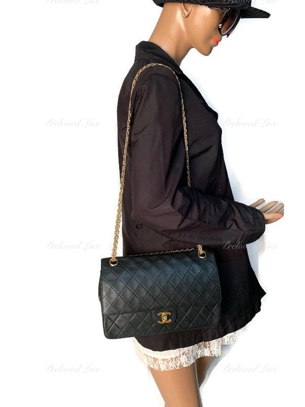 Sold-CHANEL Classic Lambskin Vintage Medium Flap Bag Black / Gold Hardware with Bijoux Chain