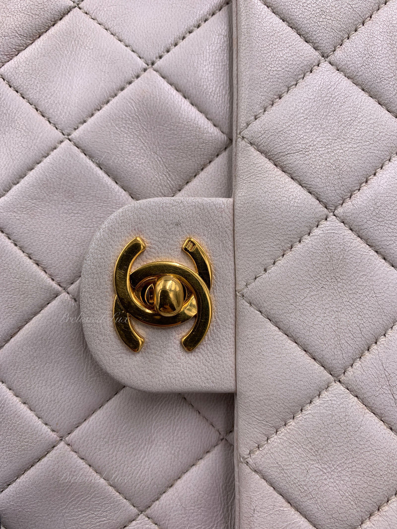 Sold-CHANEL Classic Lambskin Chain Mini Square Flap Bag White/ Gold hardware