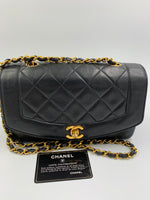 Sold-CHANEL Lambskin Small Diana Single Chain Single Flap Bag Black/gold