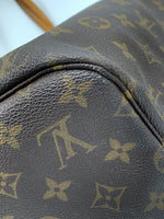 Sold-LOUIS VUITTON Monogram Neverfull MM