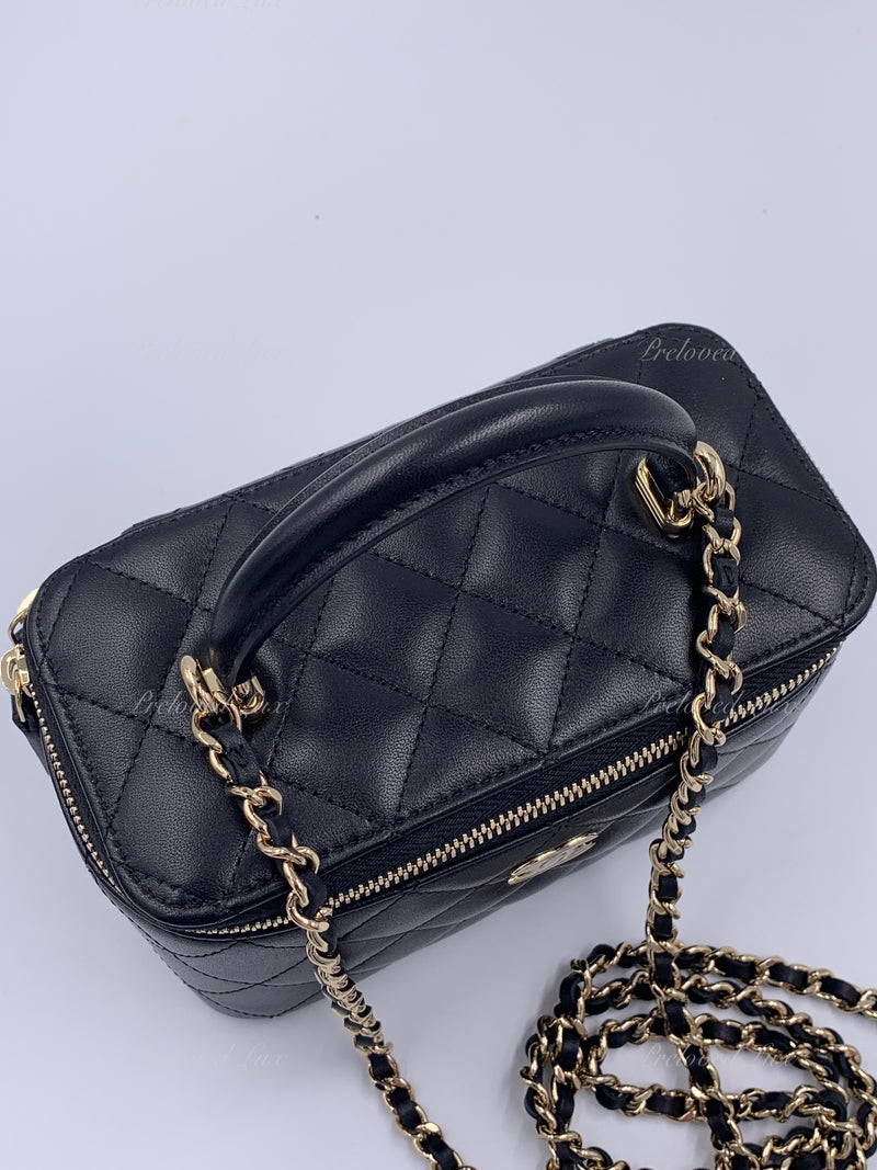 Sold-CHANEL Lambskin Black Top Handle Vanity Case Chain Bag Light Gold Hardware