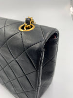 CHANEL Vintage Lambskin Medium Full Flap Bag black/gold hardware