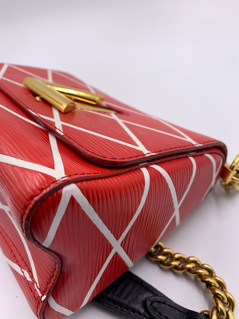 LOUIS VUITTON Epi Twist Malletage Red M50118 Shoulder Bag Crossbody Bag