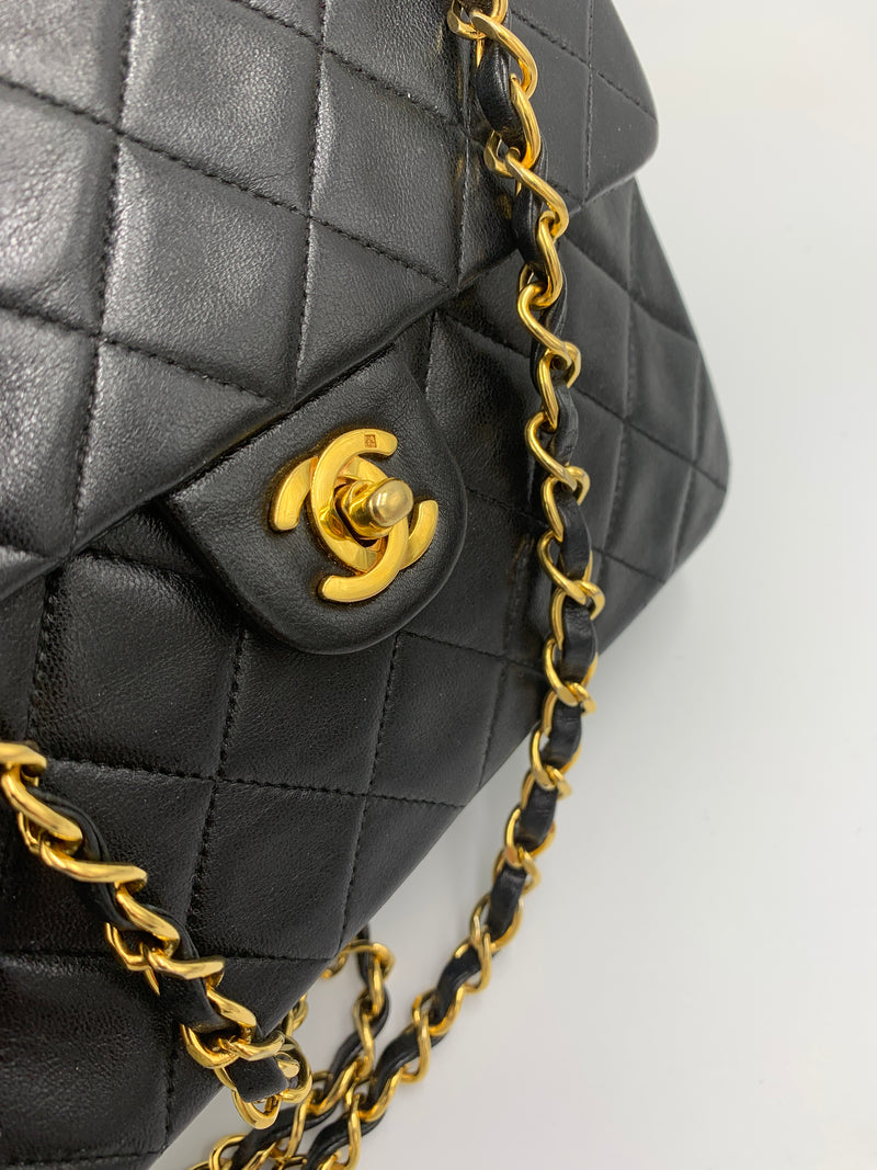 Sold-CHANEL Classic Lambskin Chain Mini Square Flap Bag black/gold #K301