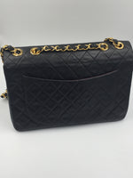 Sold-CHANEL Classic Lambskin Maxi Jumbo Flap Bag black/gold hardware