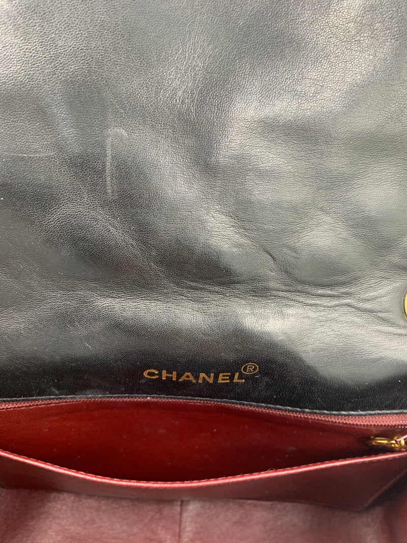 Sold-CHANEL Lambskin Medium Diana Single Chain Single Flap Bag Black/gold