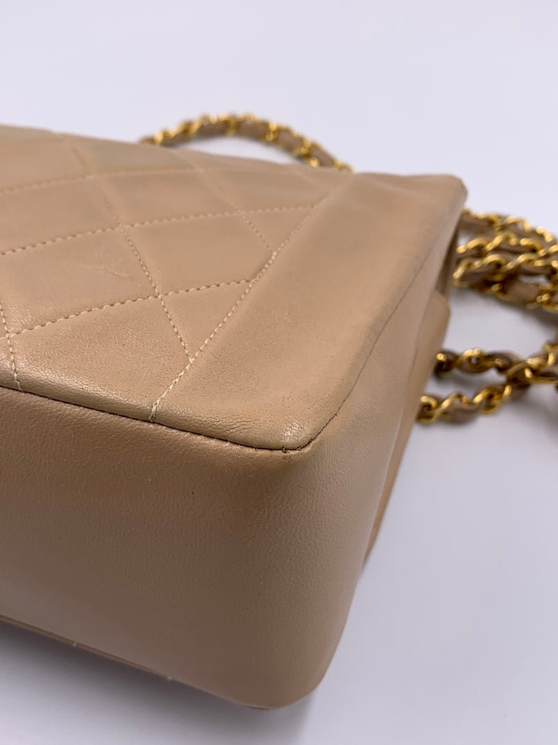 Sold-CHANEL Lambskin Medium Diana Single Chain Single Flap Bag Beige/gold