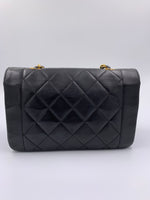 Sold-CHANEL Lambskin Small Diana Single Chain Single Flap Bag Black/gold