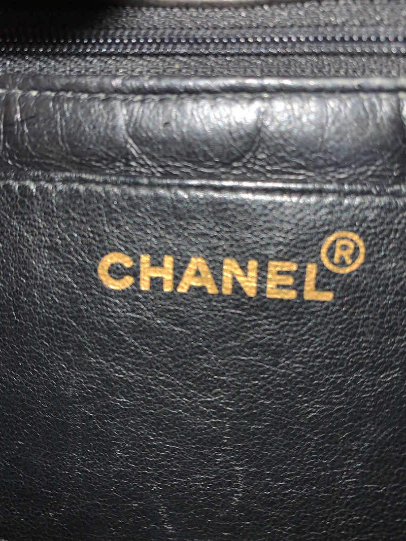 Sold-CHANEL Lambskin Small Diana Single Chain Single Flap Bag Black/gold