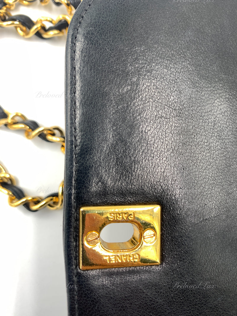 Sold-CHANEL Lambskin Vintage Single Chain Single Flap Crossbody Bag Black/gold