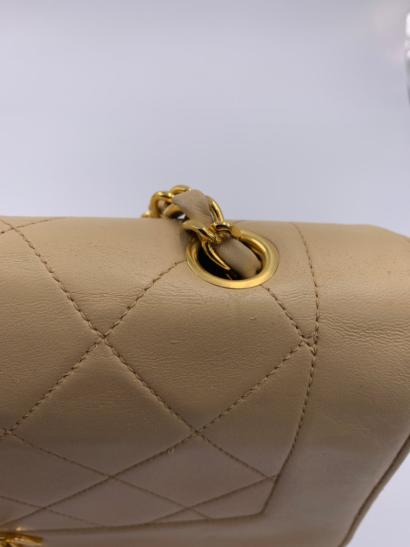 Sold-CHANEL Lambskin Small Diana Single Chain Single Flap Bag Beige/gold