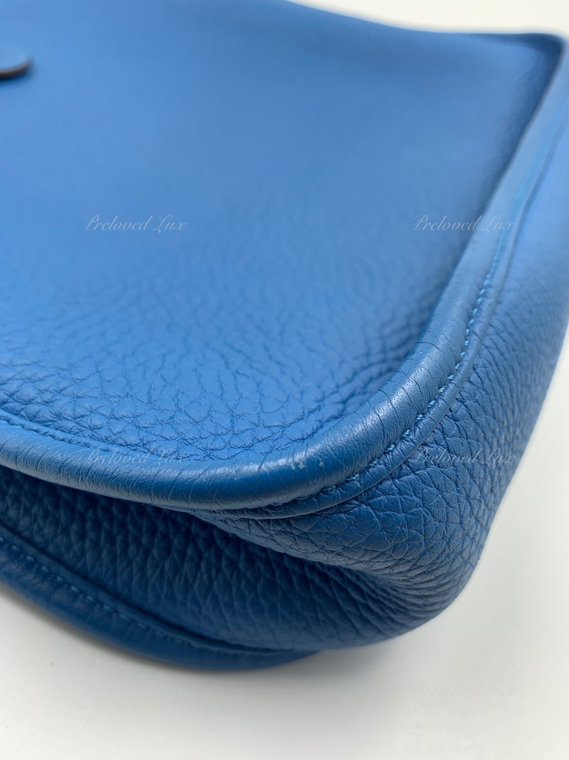 HERMES Blue Clemence Evelyne I PM Crossbody Bag