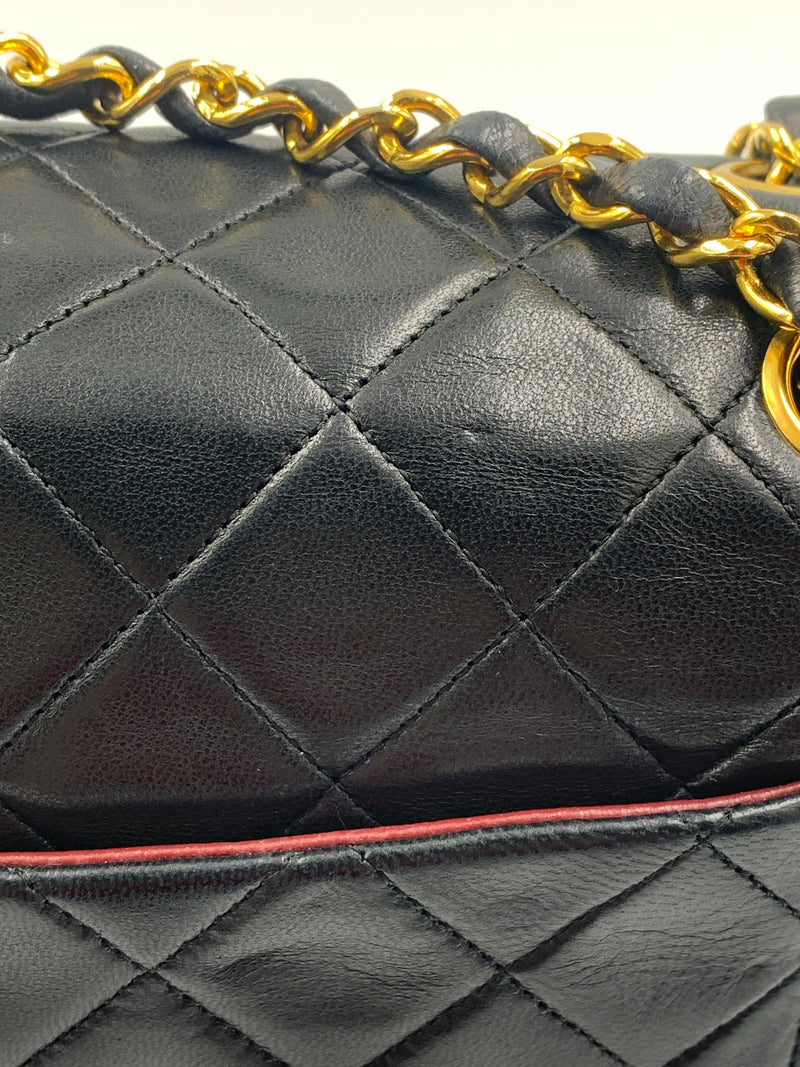 Sold-CHANEL Vintage Lambskin Medium/Large Single Flap Bag black/gold hardware