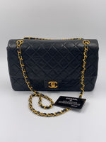 Sold-CHANEL Vintage Lambskin Medium/Large Single Flap Bag black/gold hardware