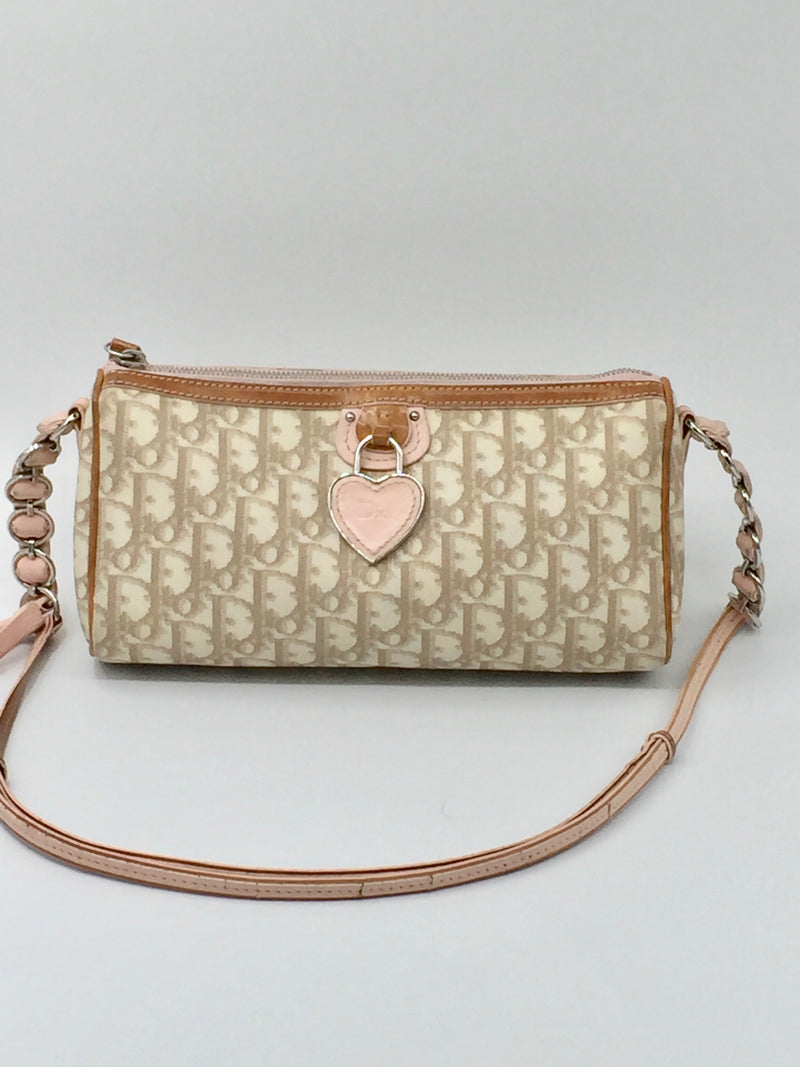 Sold-CHRISTIAN DIOR Trotter Heart Shoulder Bag