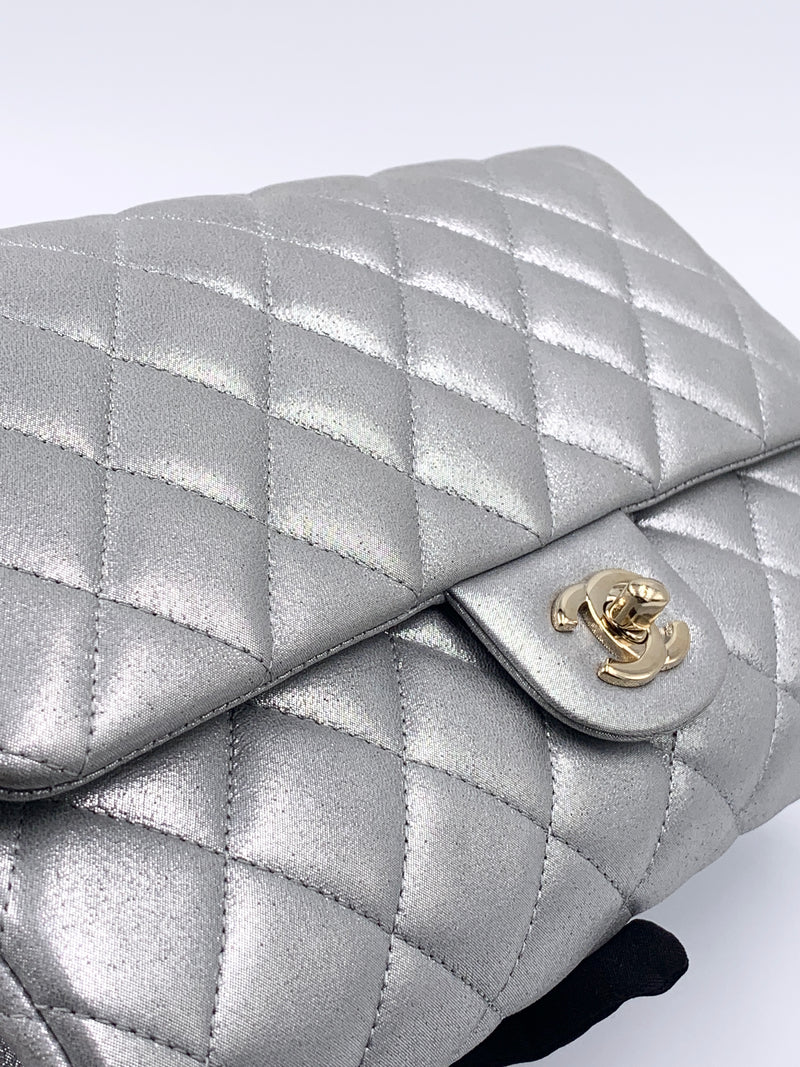 Sold-CHANEL Classic Quilted Flap Metallic Silver Calfskin Shoulder Bag/Clutch