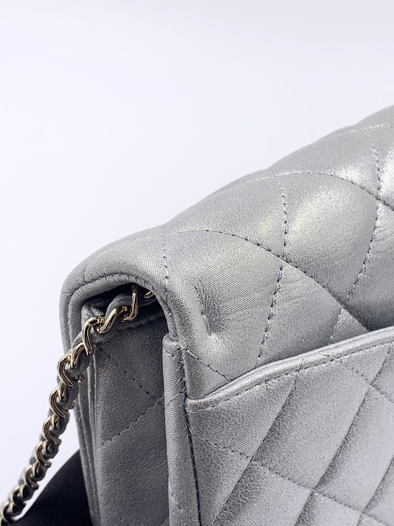 Sold-CHANEL Classic Quilted Flap Metallic Silver Calfskin Shoulder Bag/Clutch