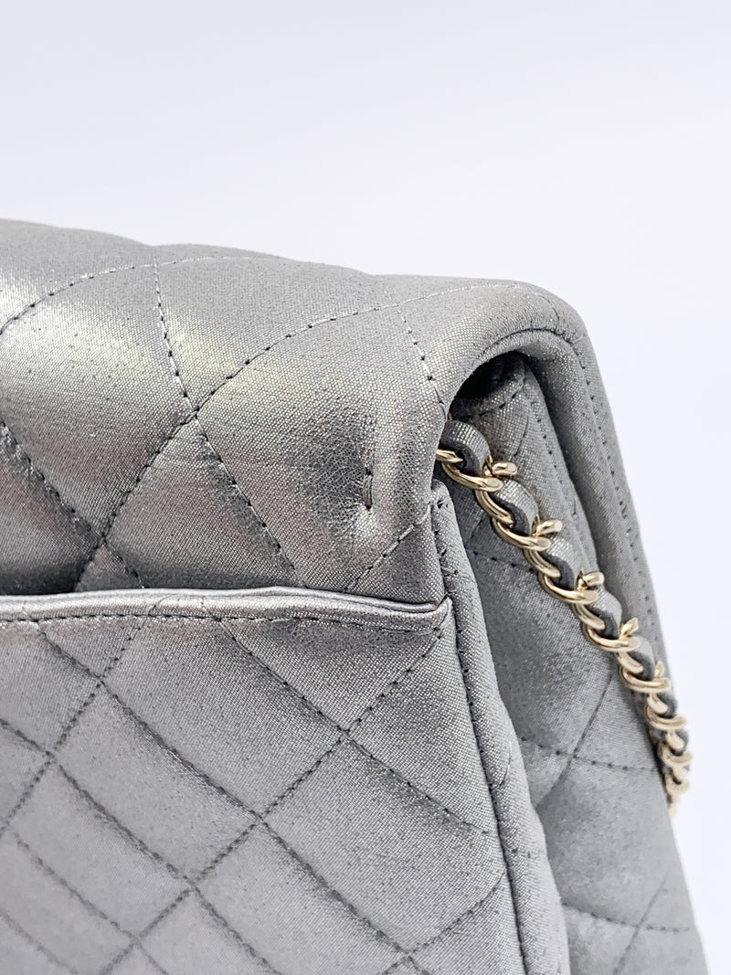 Sold-CHANEL Classic Quilted Flap Metallic Silver Calfskin Shoulder Bag/Clutch