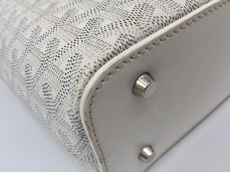 Sold-GOYARD Okinawa PM white