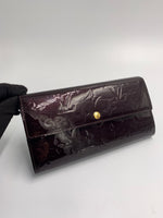 Sold-Louis Vuitton Vernis Purple Sarah Long Wallet