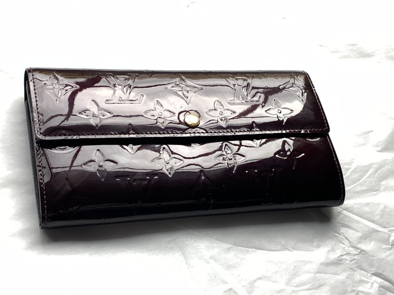 Sold-Louis Vuitton Vernis Purple Sarah Long Wallet