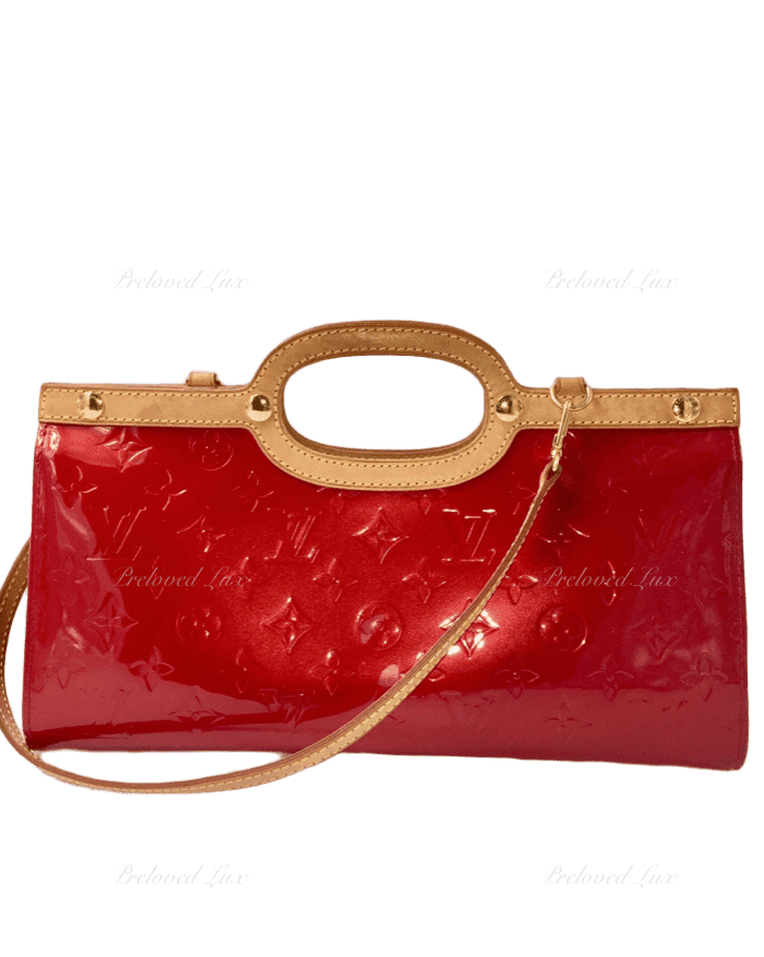 Sold-LOUIS VUITTON Monogram Vernis Roxbury Drive Clutch Bag with Strap M91987